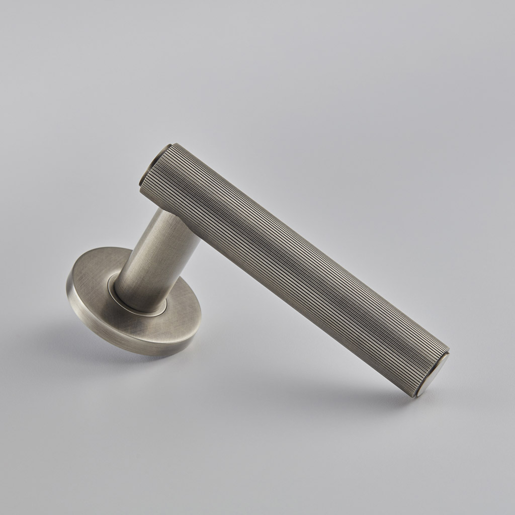 6″ Avenue Door Handle