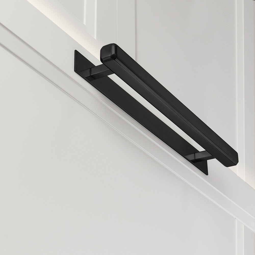 10″ Wright Perla Appliance Pull with Backplate