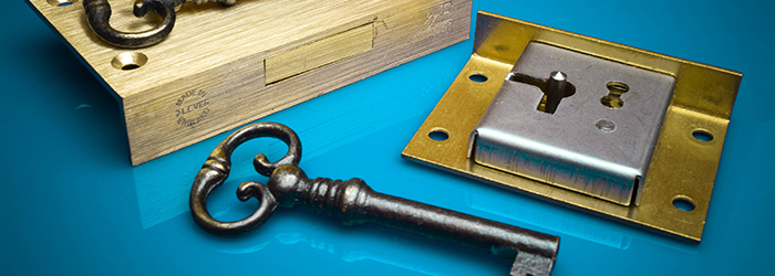 Locks Latches Keys Collectibles, Antique Dresser Locks