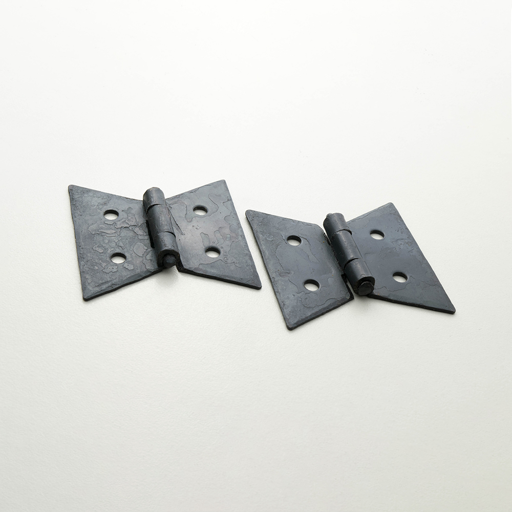 HF-12 2-1/2″ x 3″ Wrought Iron Butterfly Hinge