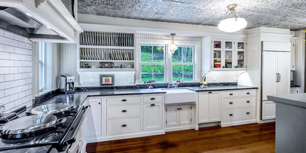 Cabinet Hardware