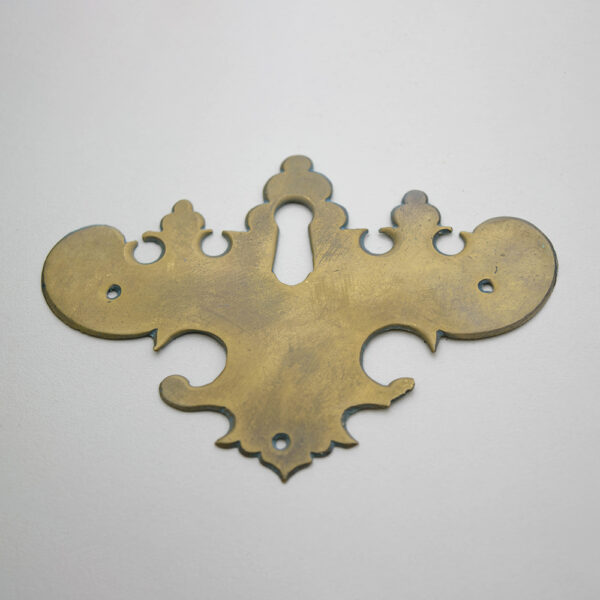 3-1/4" LD-CH-69 Chippendale Escutcheon