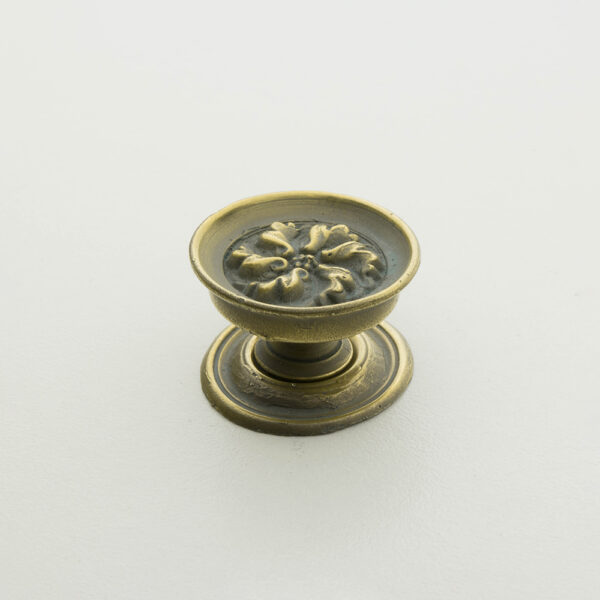 LD-SK-13 1-1/8" Sheraton Knob