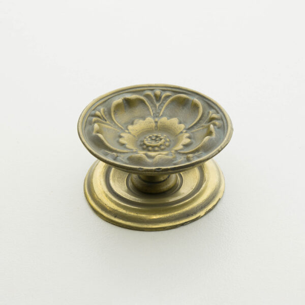 LD-SK-14 1-1/2" Sheraton Knob