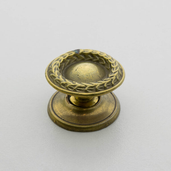 LD-SK-24 1-1/8" Sheraton Knob