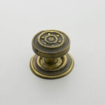 LD-SK-43 15/16" Sheraton Knob