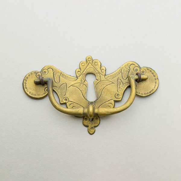LD-WM-44 2-1/2" William & Mary Pull