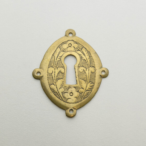 LD-WM-59 2" William & Mary Escutcheon