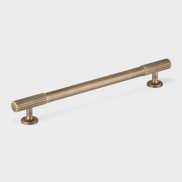 10-3/4" Leebank Pull