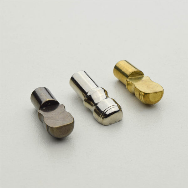1/4" Shelf Pegs