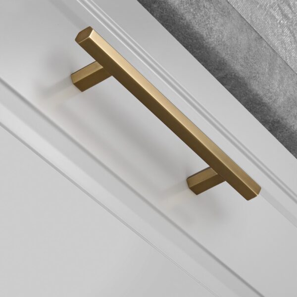 8-11/16" Hexad Bar Pull