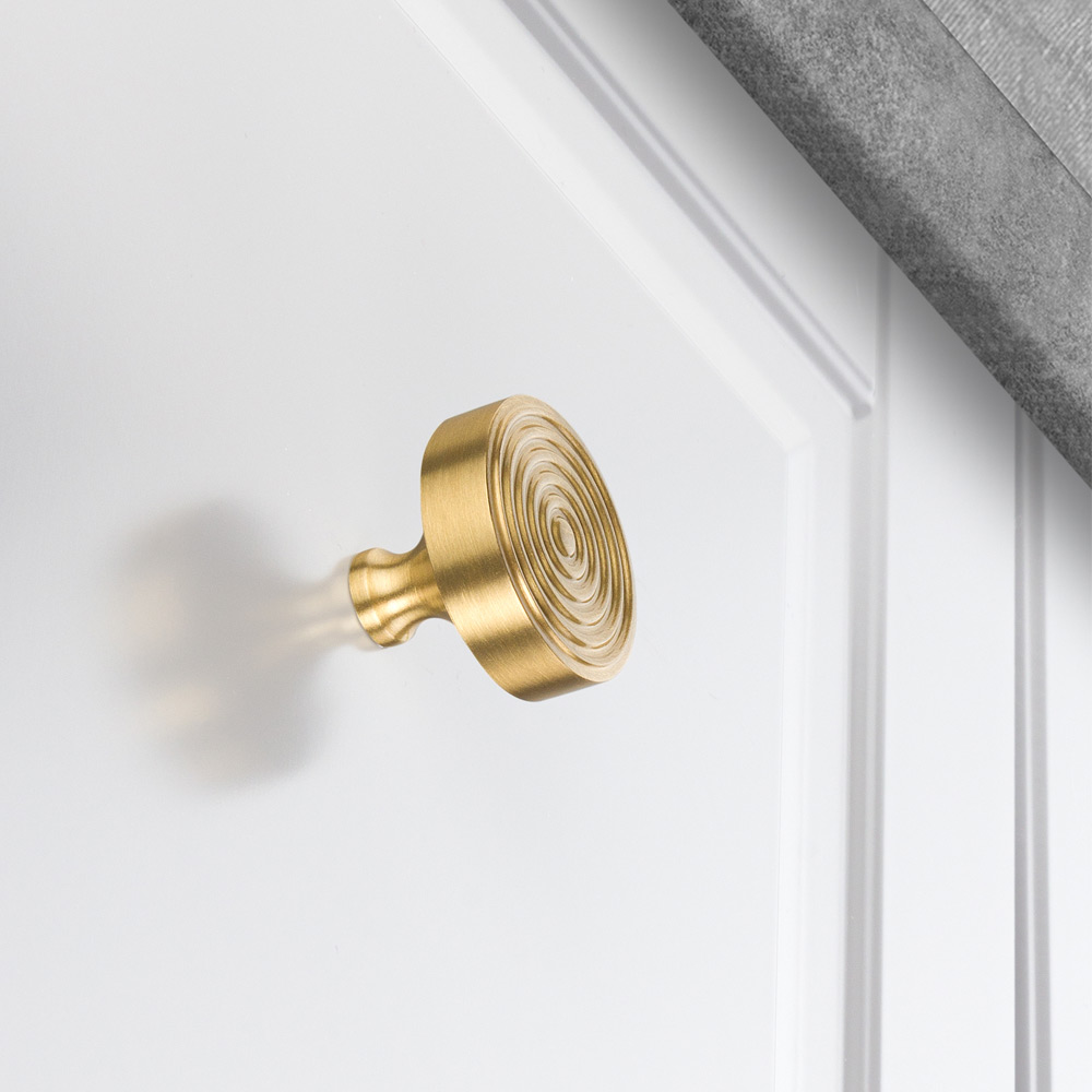 1-1/2" Zara Knob by MYOH