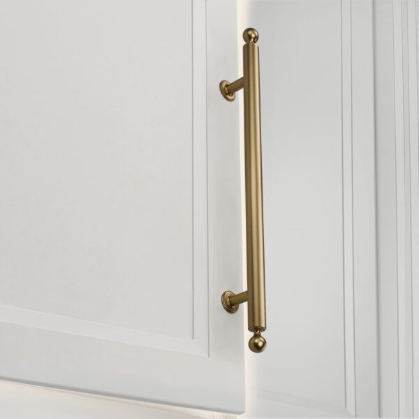 18" Heathcote Appliance Pull by MYOH