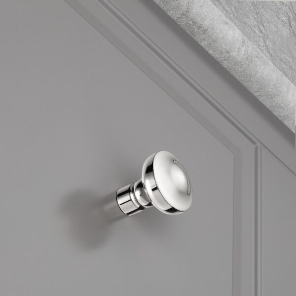 1-3/8" Suffolk Knob by MYOH