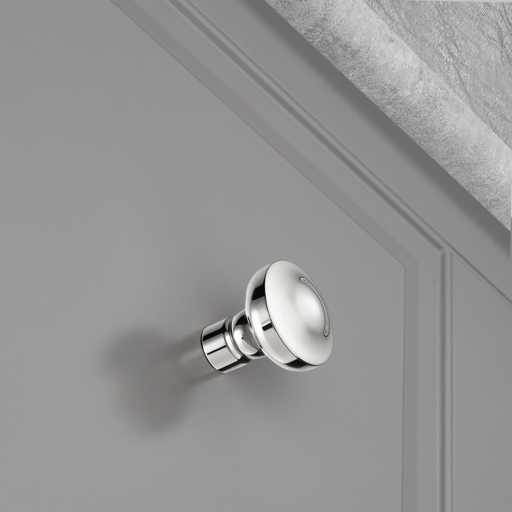 1-3/8" Suffolk Knob by MYOH