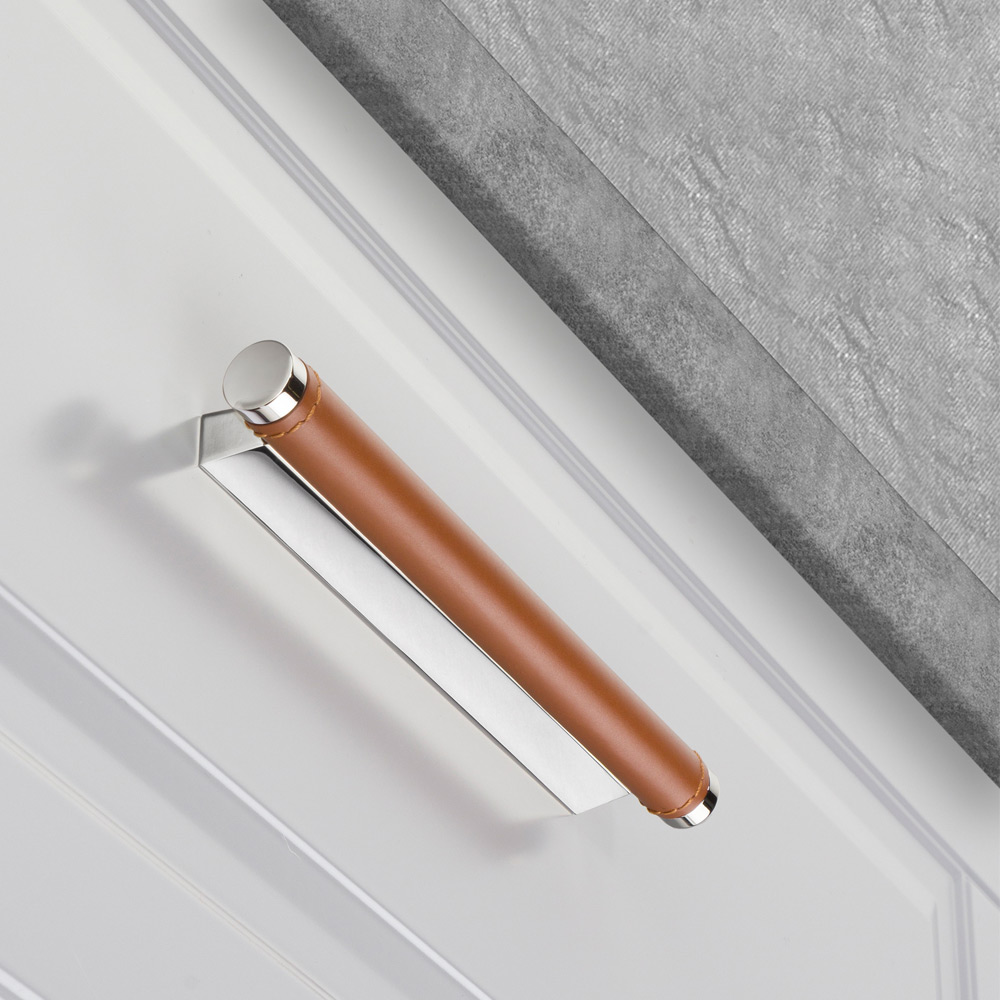 24" Manchester Bar Pull by MYOH