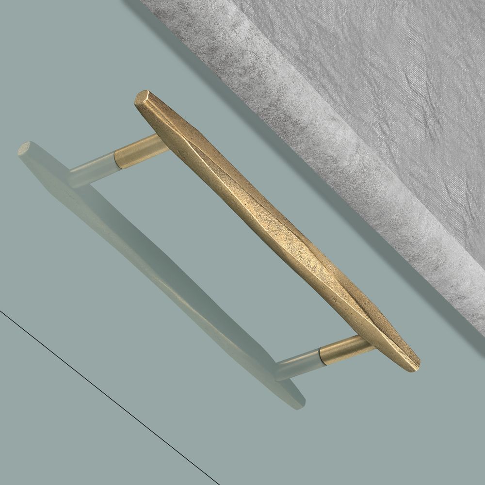 6-5/16" Tiffany Bar Pull by MYOH