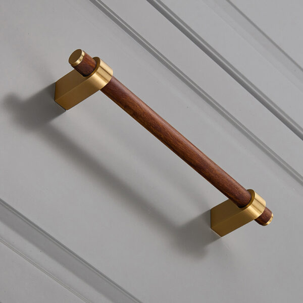 7-9/16" Ellis Bar Pull by MYOH