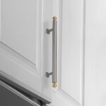 bp604xx78jpg Horton Brasses 24 Rocher Bar Pull by MYOH