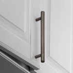 24 Monticello Bar Pull by MYOH