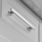 7 916 Alhambra Bar Pull by MYOH