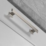 12 Alhambra Bar Pull by MYOH