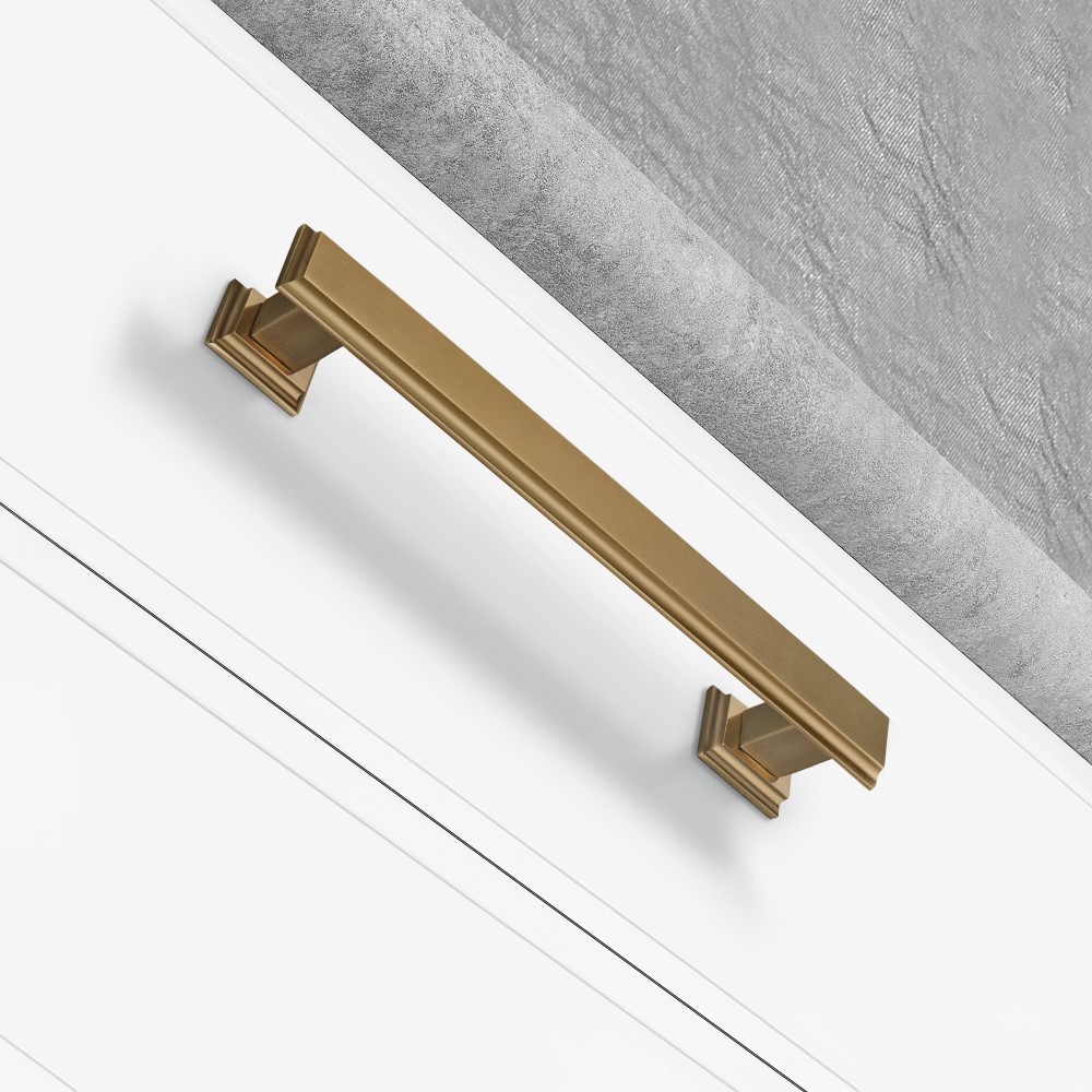 18" Alhambra Bar Pull by MYOH