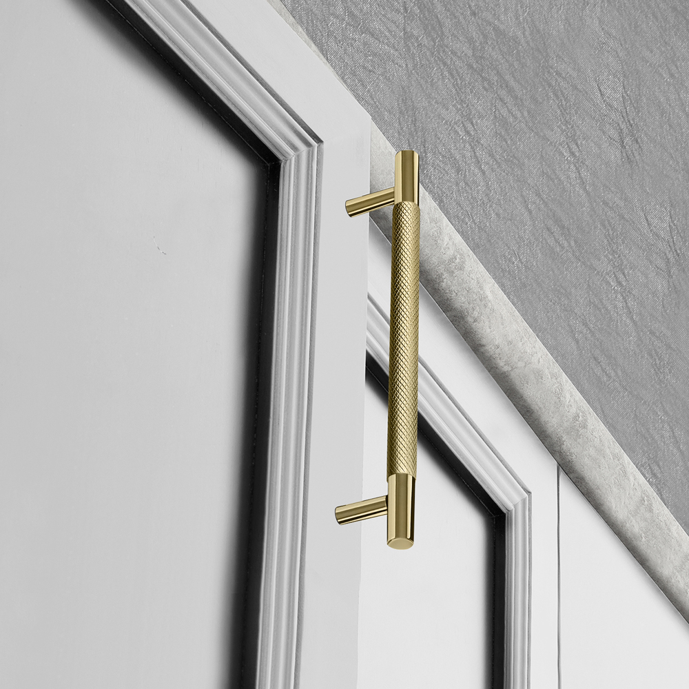 24" Jazz Bar Pull by MYOH