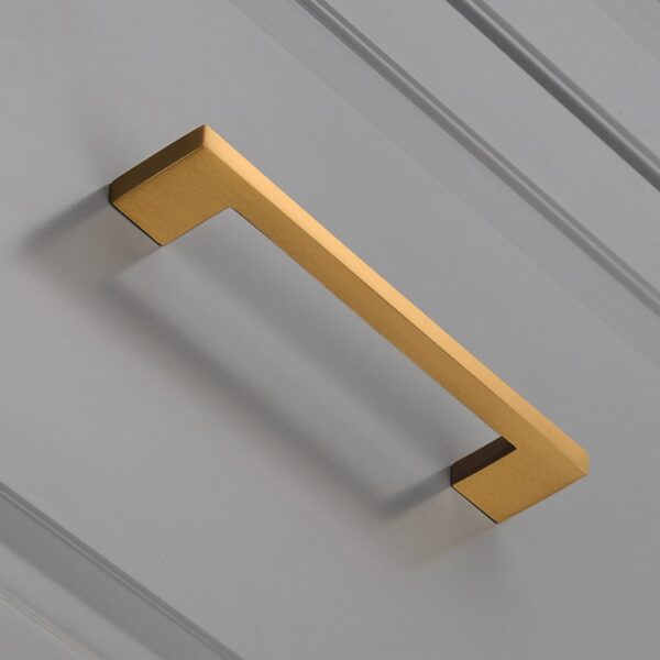 8" Boss D-Handle by MYOH