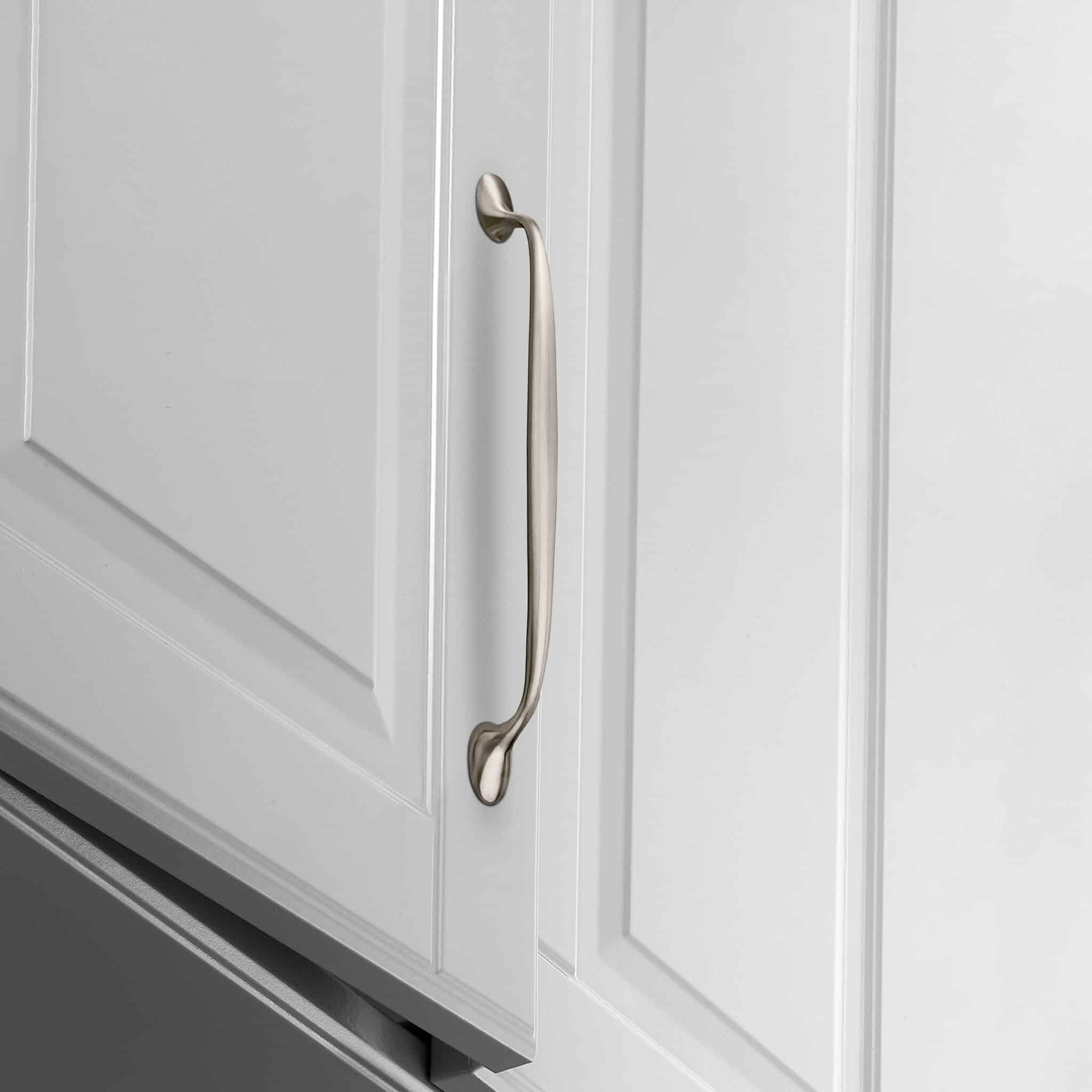 6-5/16" Bellagio Pull by MYOH