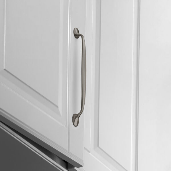 8-11/16" Bellagio Pull by MYOH