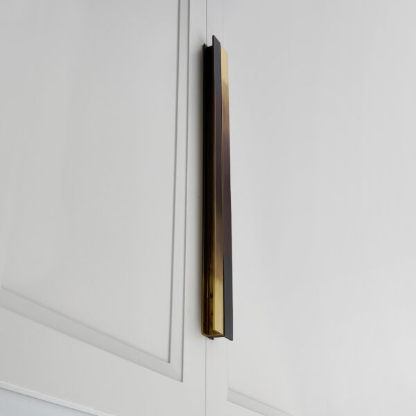 18" Livingston SBS Edge Pull by MYOH