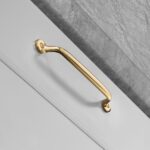 6 Hult Pull Handle by MYOH