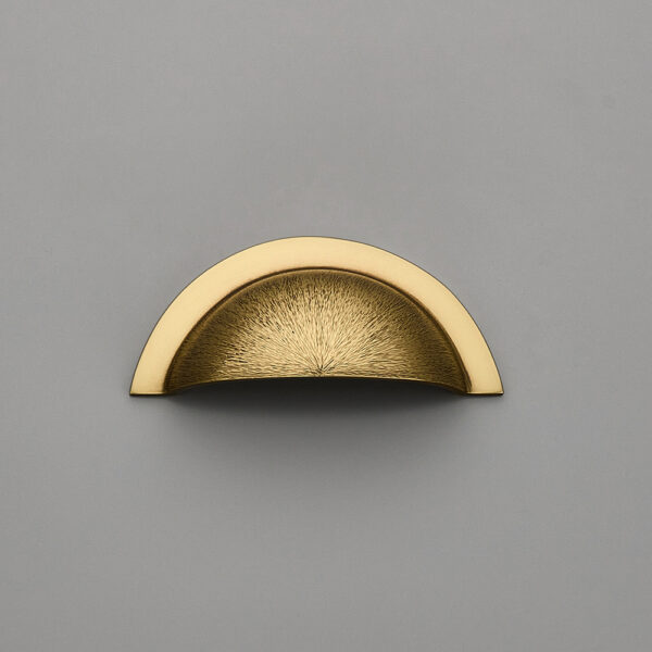 2-1/2" Vendome Cup Pull by MYOH